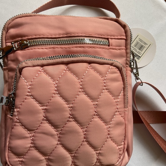 NICCI Pink Quilted Crossbody Bag NWT - Picture 5 of 6
